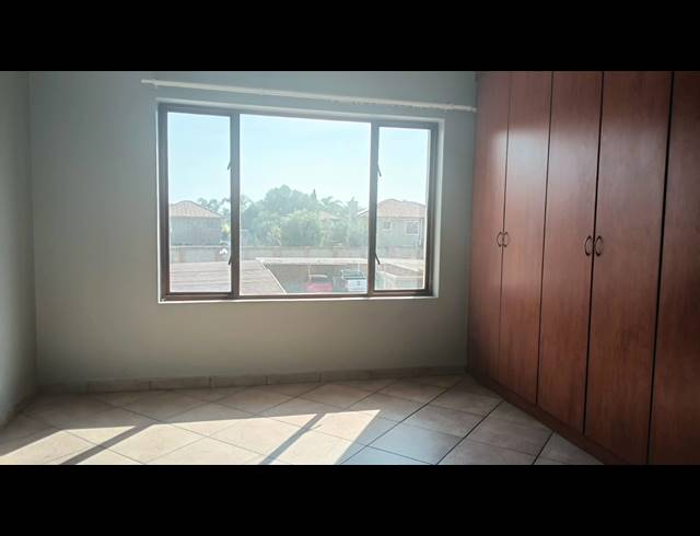 2 BEDROOM APARTMENT FOR SALE IN SONNEVELD